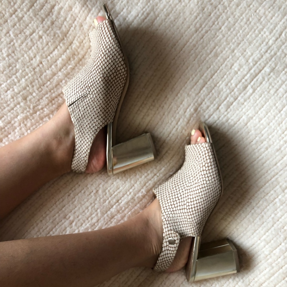 JOAN & DAVID snake skin mules